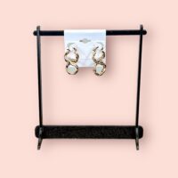 Aretes de Cadena Dorada con Diseño Elegante - Imagen 2