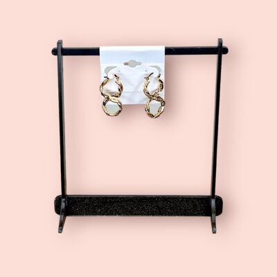 Aretes de Cadena Dorada con Diseño Elegante