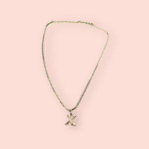 Collar de Plata con Colgante de Letra X - Elegancia Personalizada