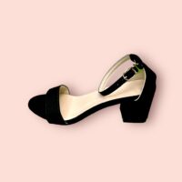 Sandalias de Tacón Bajo Negras con Correa de Hebilla - Imagen 2