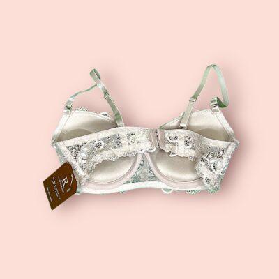 Sostén de Encaje Blanco con Soporte y Realce