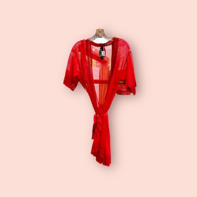 Bata Roja con Encaje