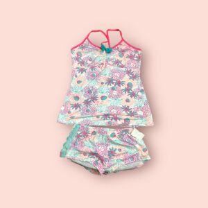 Pijama de tirantes con estampado floral y ribetes rosa